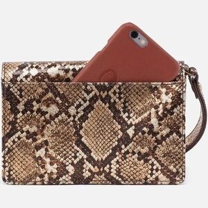 HOBO Jill Wristlet printed leather, Golden Snake NWT size of a small clutch!